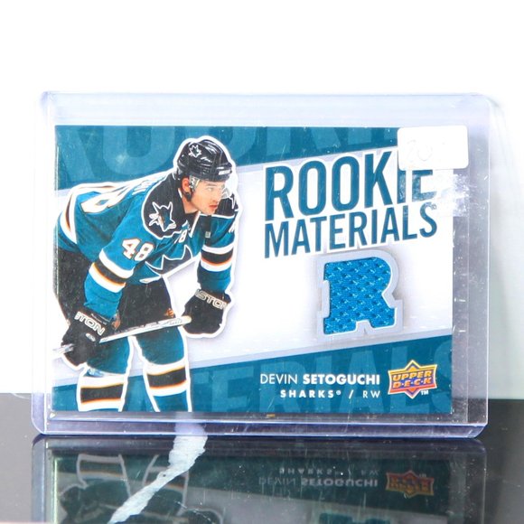 Devin Setoguchi Upper Deck Rookie Materials Jersey Hockey Card 2007/08 - Sharks - Picture 1 of 2